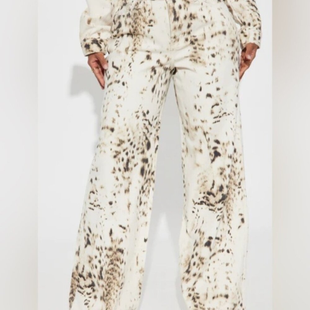Stylish Cream and Brown Flare Jeans